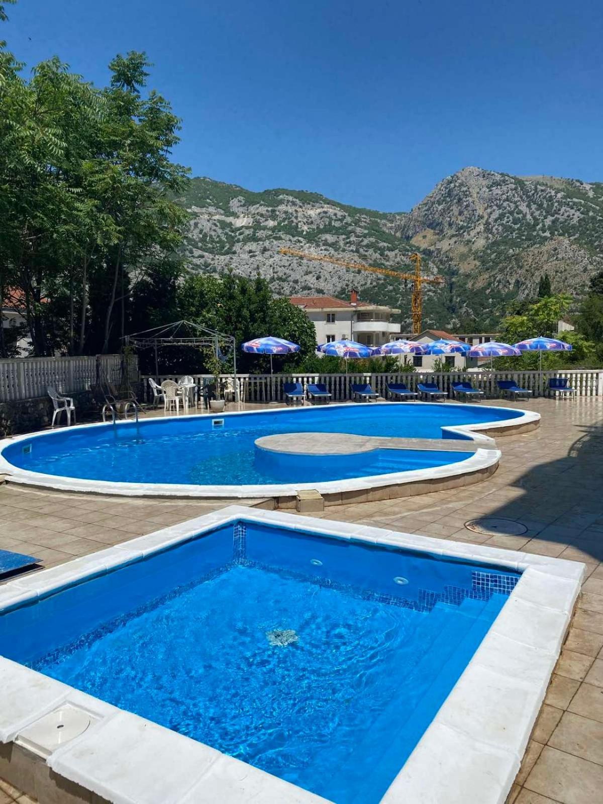 Apartman Mia Рисан Экстерьер фото